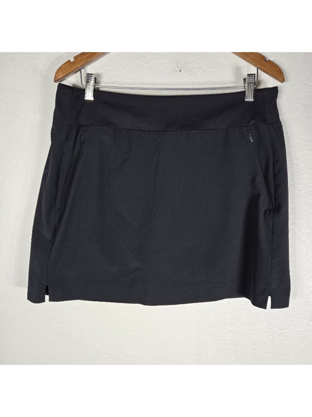 Athleta Soho Skort Black Mini Skirt Athletic Women's Size 14 Zip Pockets Stretch